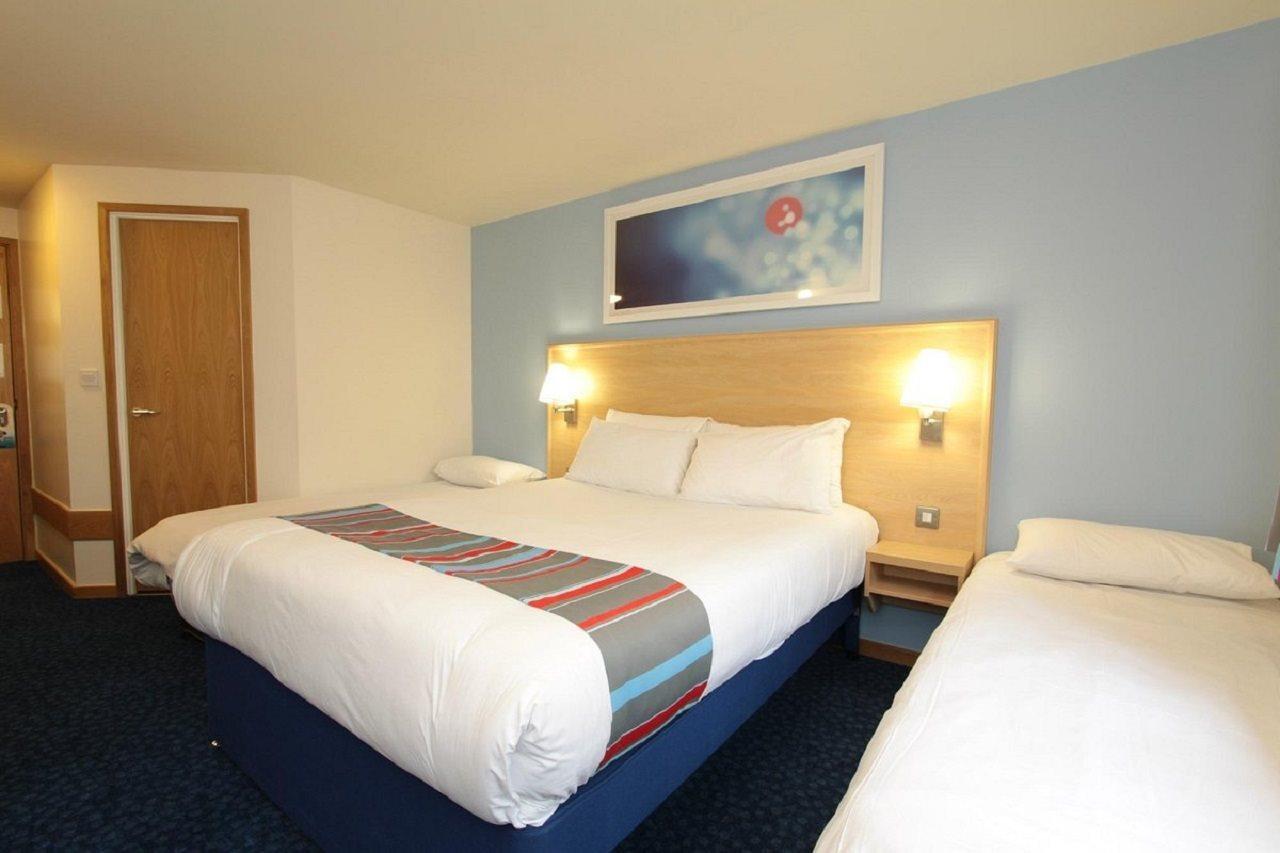Travelodge Kettering Exteriör bild